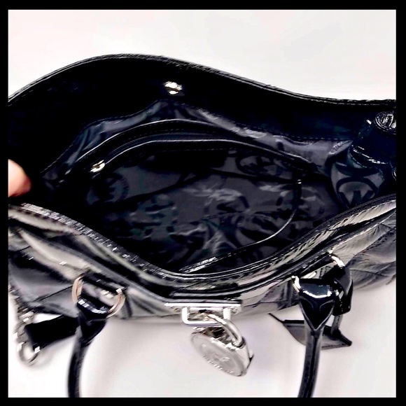 NEW! Michael Kors Hamilton Quilted Leather Satchel - Picture 11 of 11